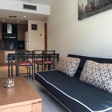 Aiguaneu S'ermita Apartment *